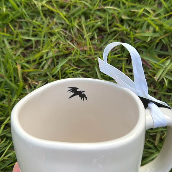 RAE DUNN Disney Villians Mug - Picture 4 of 4